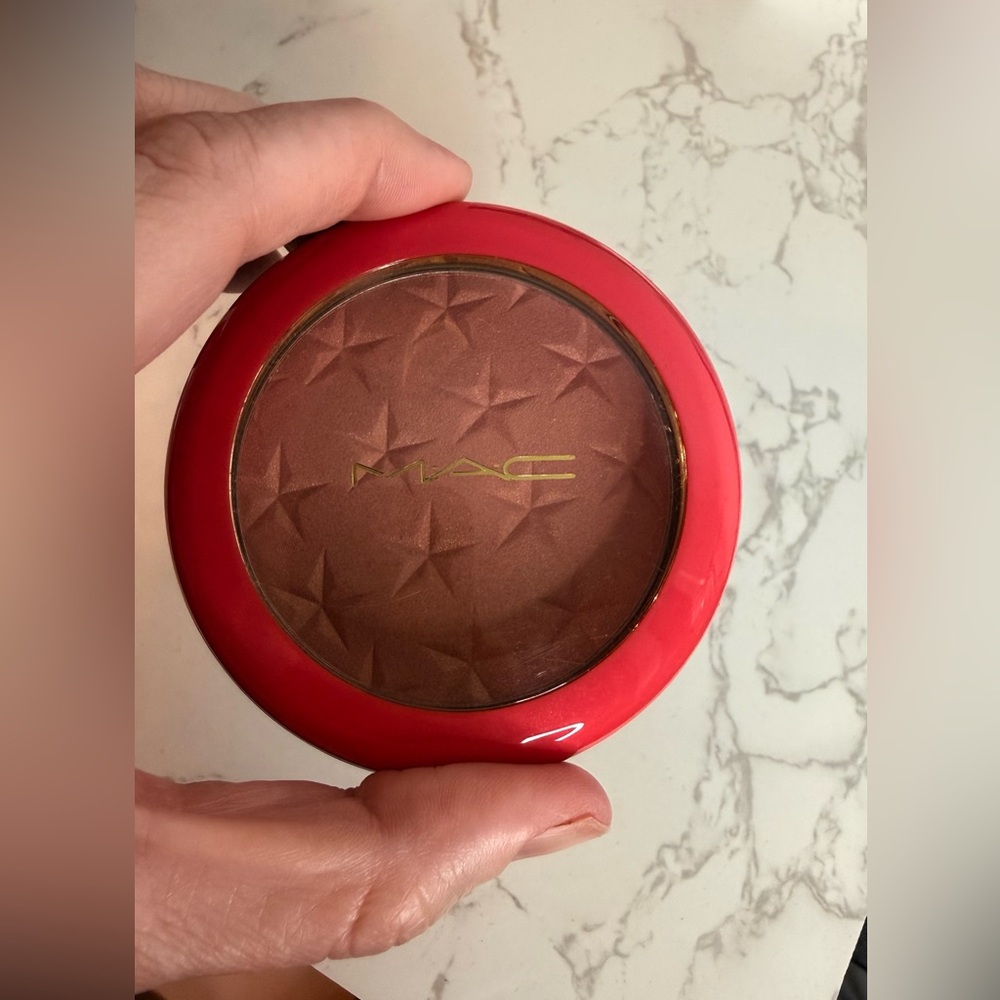 MAC Cosmetics Sweet Vision Magic Dust Powder